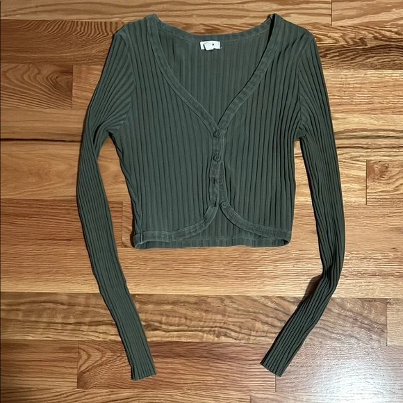 NWOT Aerie Ribbed Button-Up sweater - Picture 2 of 5